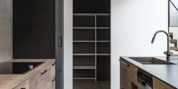 【福岡　注文住宅｜都市型リゾートに暮らす家】～セカンドリビングのあるガレージハウス～ LDK